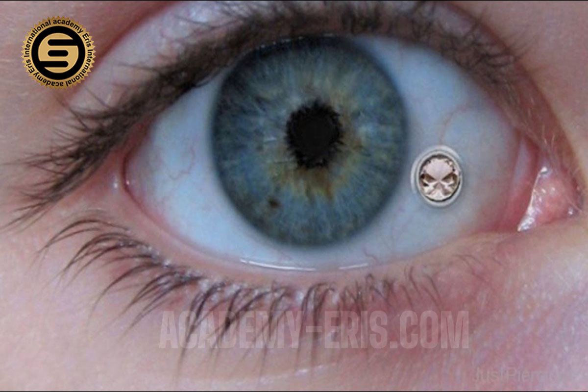 پیرسینگ چشم